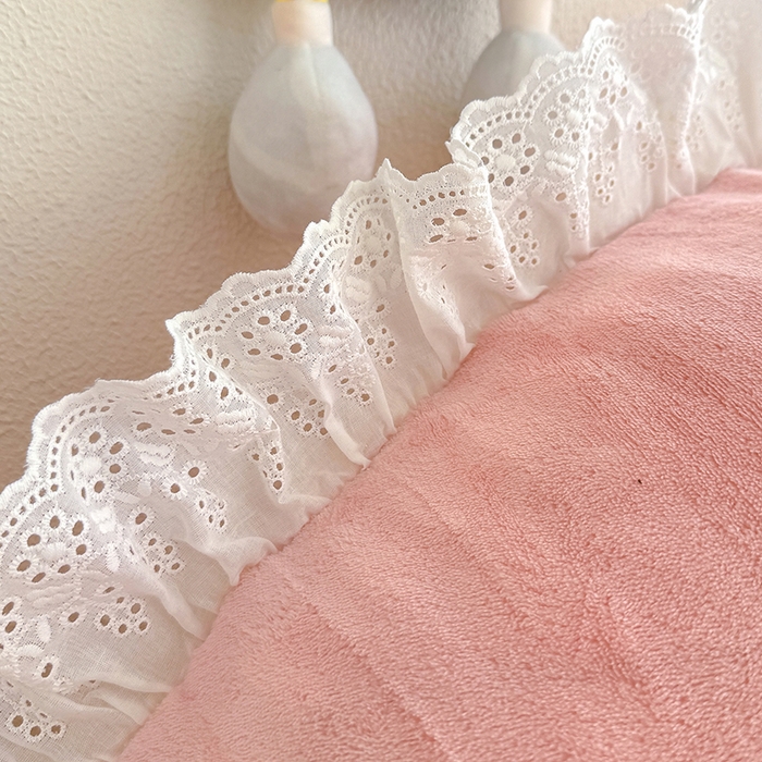 91家纺网 家纺一手货源 找家纺 乐坊 2025新款牛奶绒床头大靠背 可爱猪猪-粉