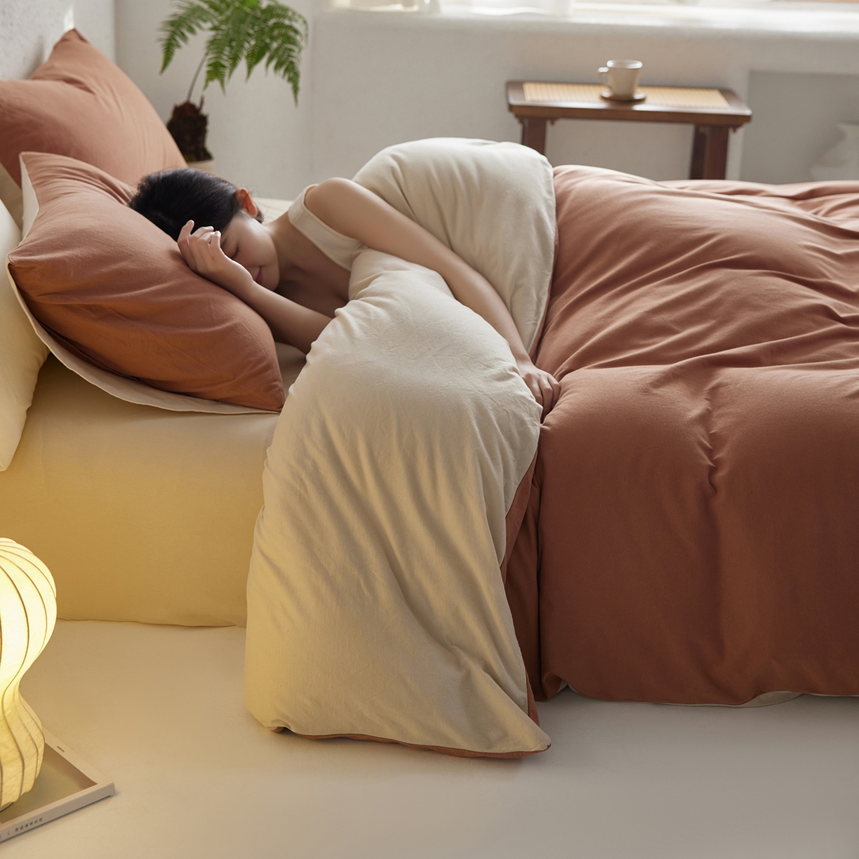 91家纺网 家纺一手货源 找家纺 风向标家纺 2025新款亲肤舒适赛络棉全棉纯棉针织棉（螺旋纱）四件套 慕斯咖啡