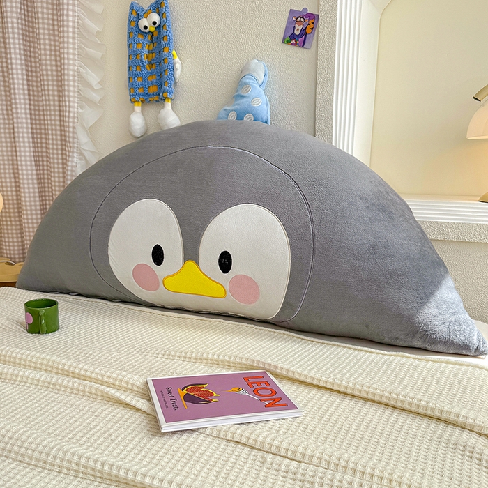 91家纺网 家纺一手货源 找家纺 乐坊 2025新款牛奶绒床头大靠背 企鹅