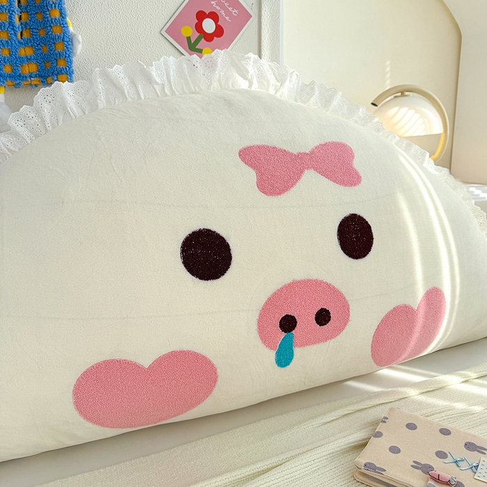 91家纺网 家纺一手货源 找家纺 乐坊 2025新款牛奶绒床头大靠背 可爱猪猪-白