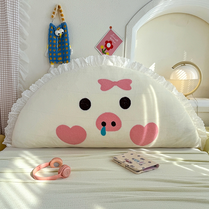 91家纺网 家纺一手货源 找家纺 乐坊 2025新款牛奶绒床头大靠背 可爱猪猪-白