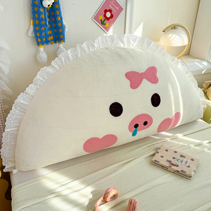 91家纺网 家纺一手货源 找家纺 乐坊 2025新款牛奶绒床头大靠背 可爱猪猪-白