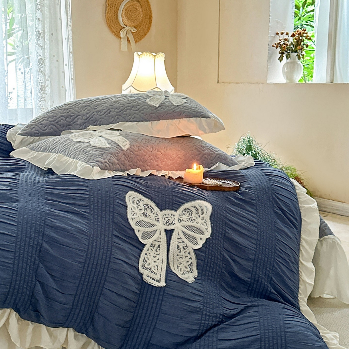 91家纺网 家纺一手货源 找家纺 （总）梵克保罗 2025新款亲肤舒适牛奶绒花边床盖四件套