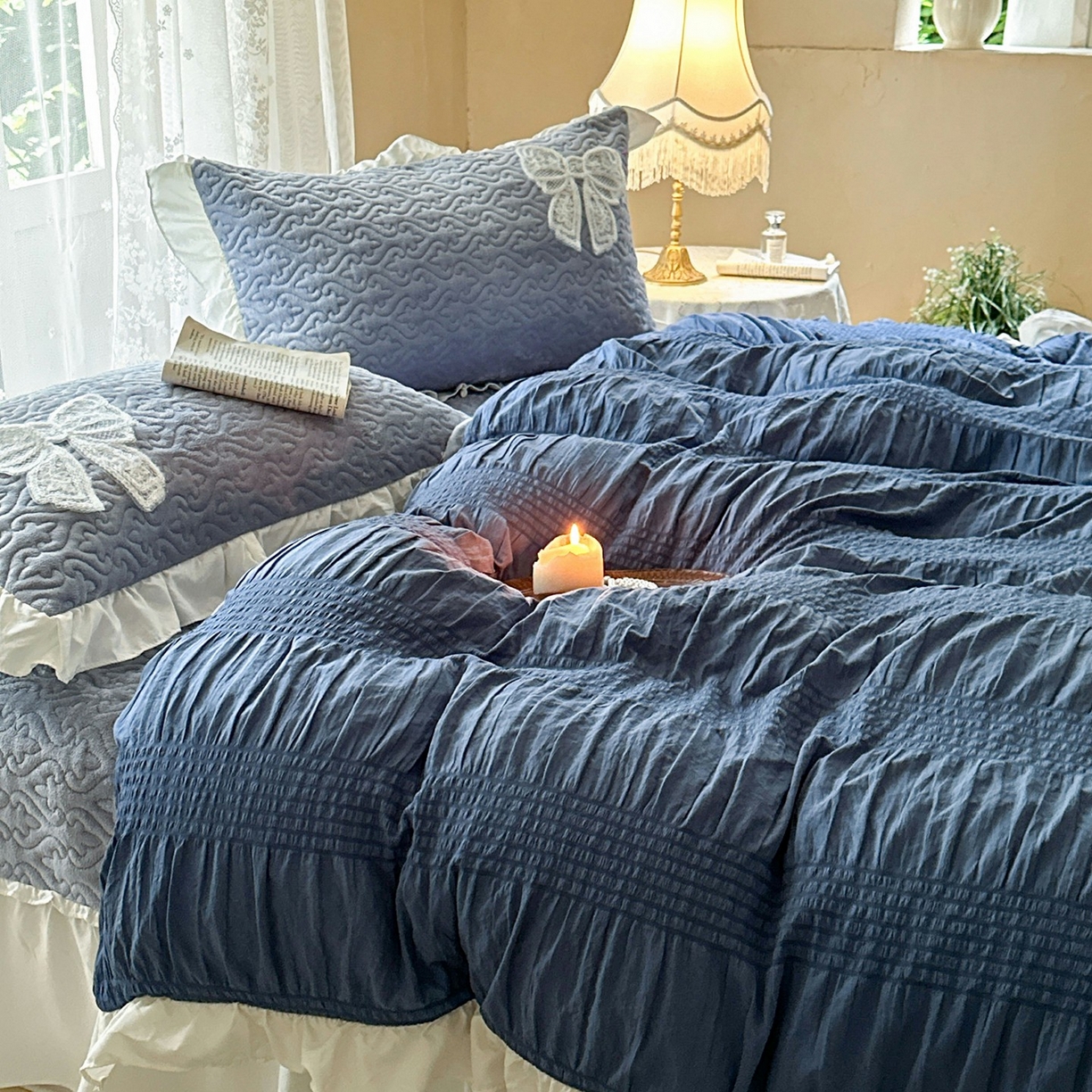 91家纺网 家纺一手货源 找家纺 （总）梵克保罗 2025新款亲肤舒适牛奶绒花边床盖四件套