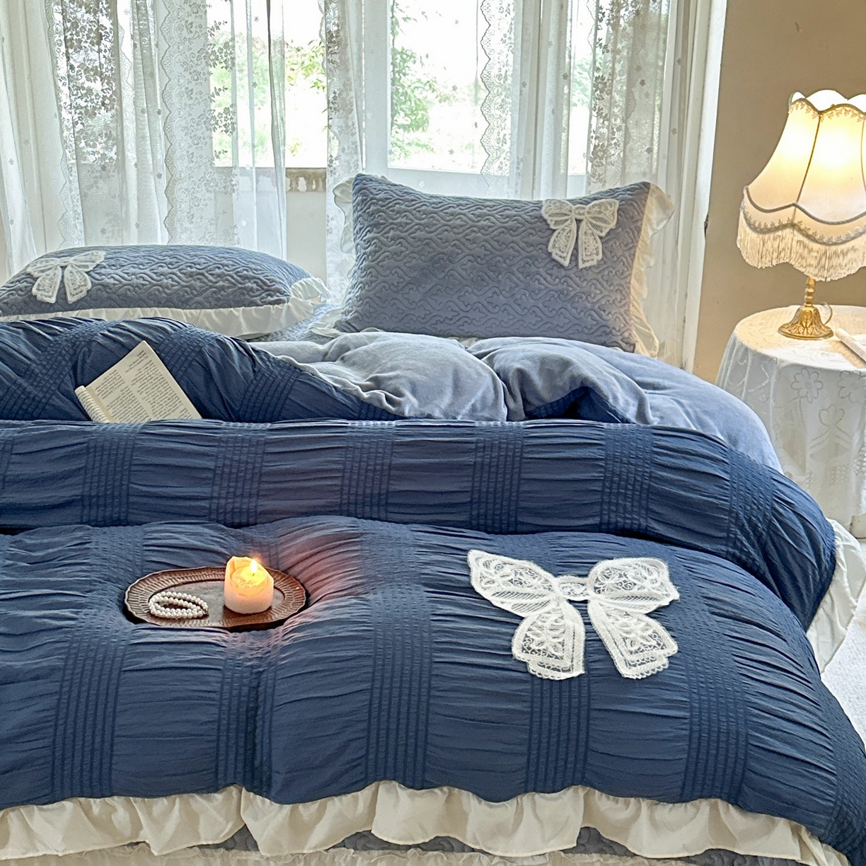 91家纺网 家纺一手货源 找家纺 （总）梵克保罗 2025新款亲肤舒适牛奶绒花边床盖四件套