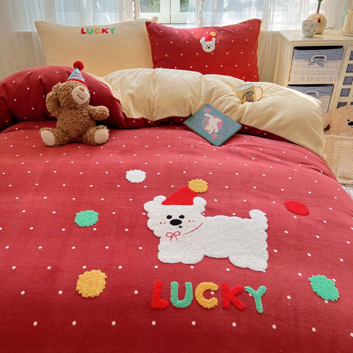 91家纺网 家纺一手货源 找家纺 （总）顾里家纺 2025秋冬新款童趣毛巾绣印花牛奶绒四件套