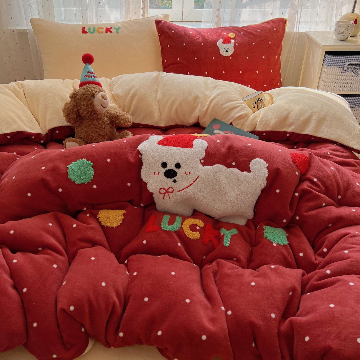 91家纺网 家纺一手货源 找家纺 （总）顾里家纺 2025秋冬新款童趣毛巾绣印花牛奶绒四件套