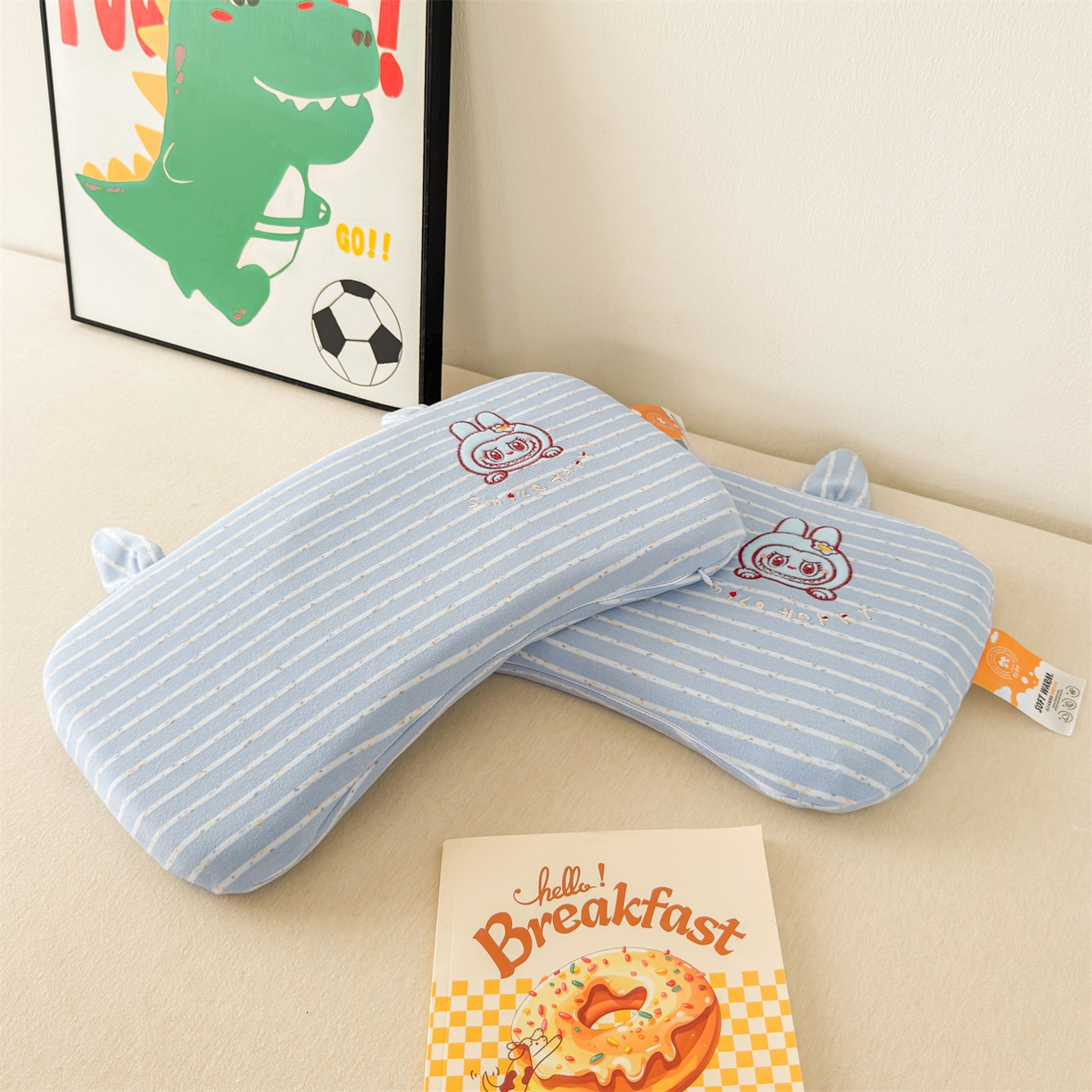 91家纺网 家纺一手货源 找家纺 麦肯锡 2025新款卡通刺绣婴童记忆枕  枕头枕芯 蓝色/只