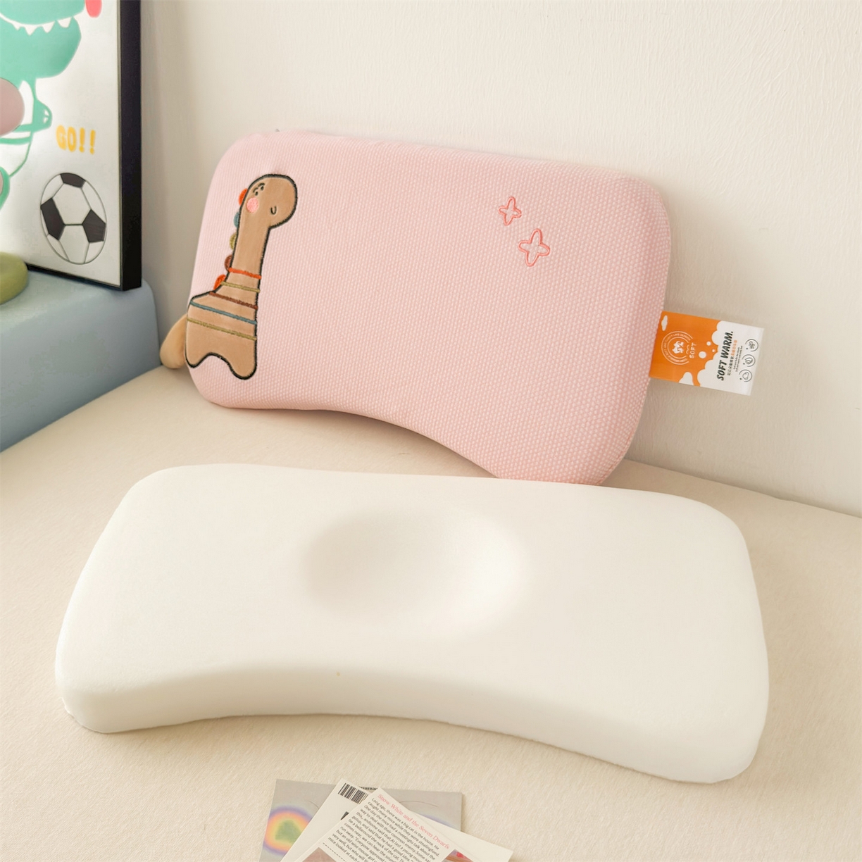 麦肯锡 2025新款卡通小恐龙婴童记忆枕 枕头枕芯 粉色/对