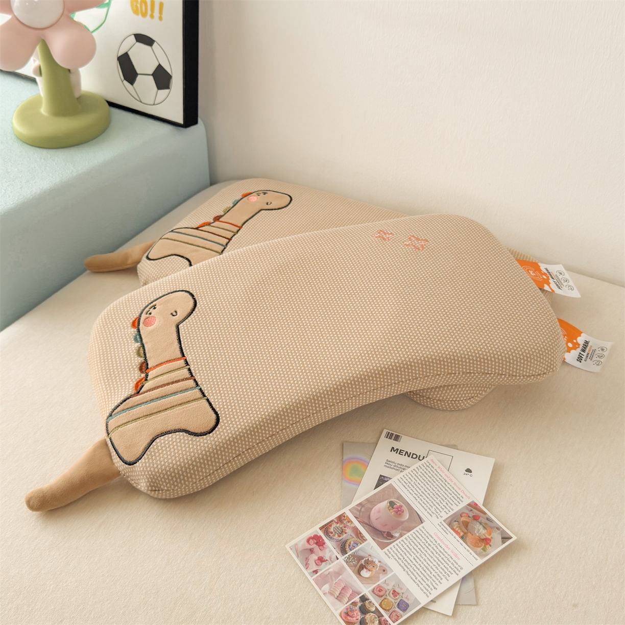 91家纺网 家纺一手货源 找家纺 麦肯锡 2025新款卡通小恐龙婴童记忆枕 枕头枕芯 咖色/对