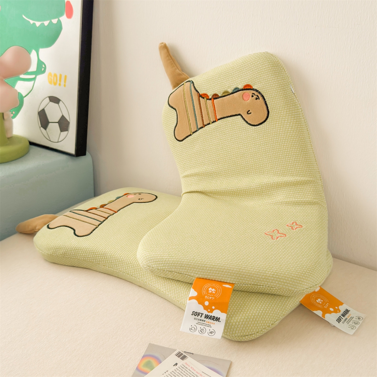 91家纺网 家纺一手货源 找家纺 麦肯锡 2025新款卡通小恐龙婴童记忆枕 枕头枕芯 绿色/对