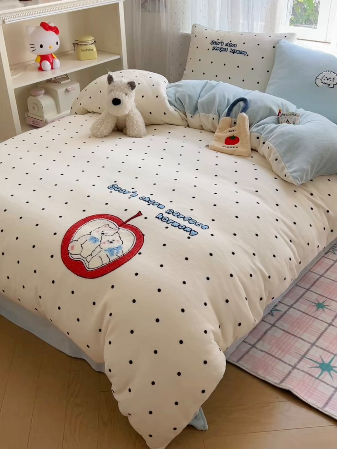 91家纺网 家纺一手货源 找家纺 顾里家纺 2025秋冬新款童趣毛巾绣印花牛奶绒四件套 星辰小熊