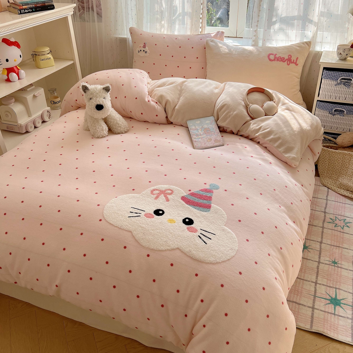 91家纺网 家纺一手货源 找家纺 顾里家纺 2025秋冬新款童趣毛巾绣印花牛奶绒四件套 云朵喵酱