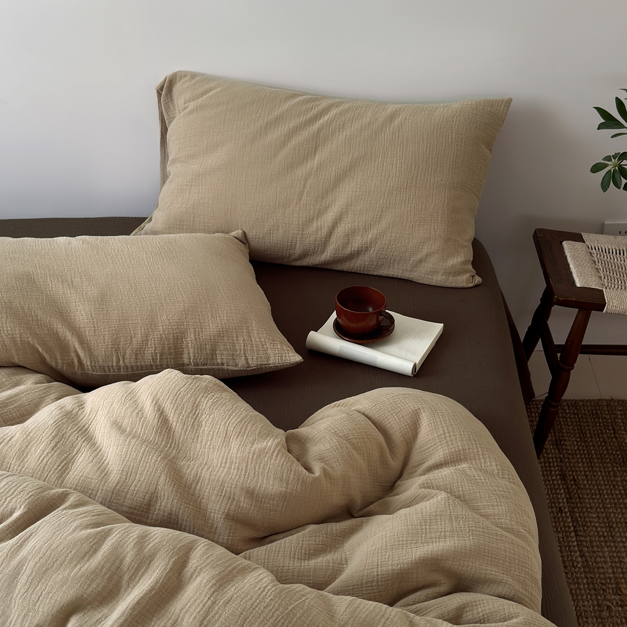 91家纺网 家纺一手货源 找家纺 （总）玖弘家居 2025新款软糯皱皱纱四件套系列