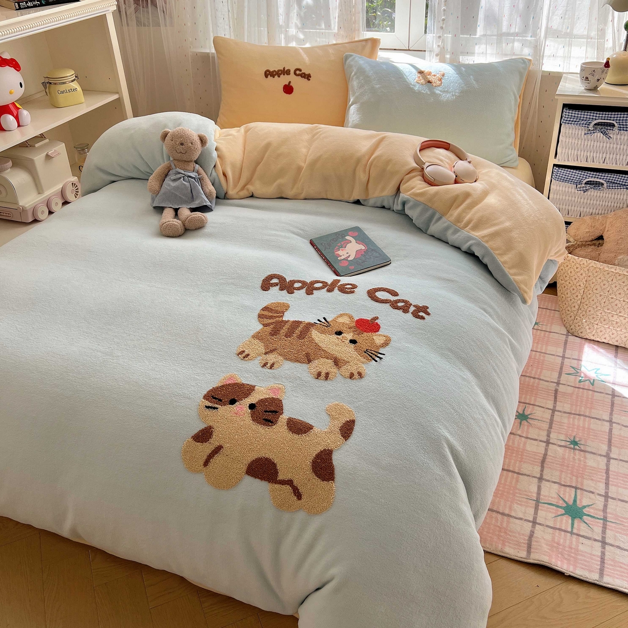 91家纺网 家纺一手货源 找家纺 顾里家纺 2025秋冬新款童趣毛巾绣印花牛奶绒四件套 招财喵酱