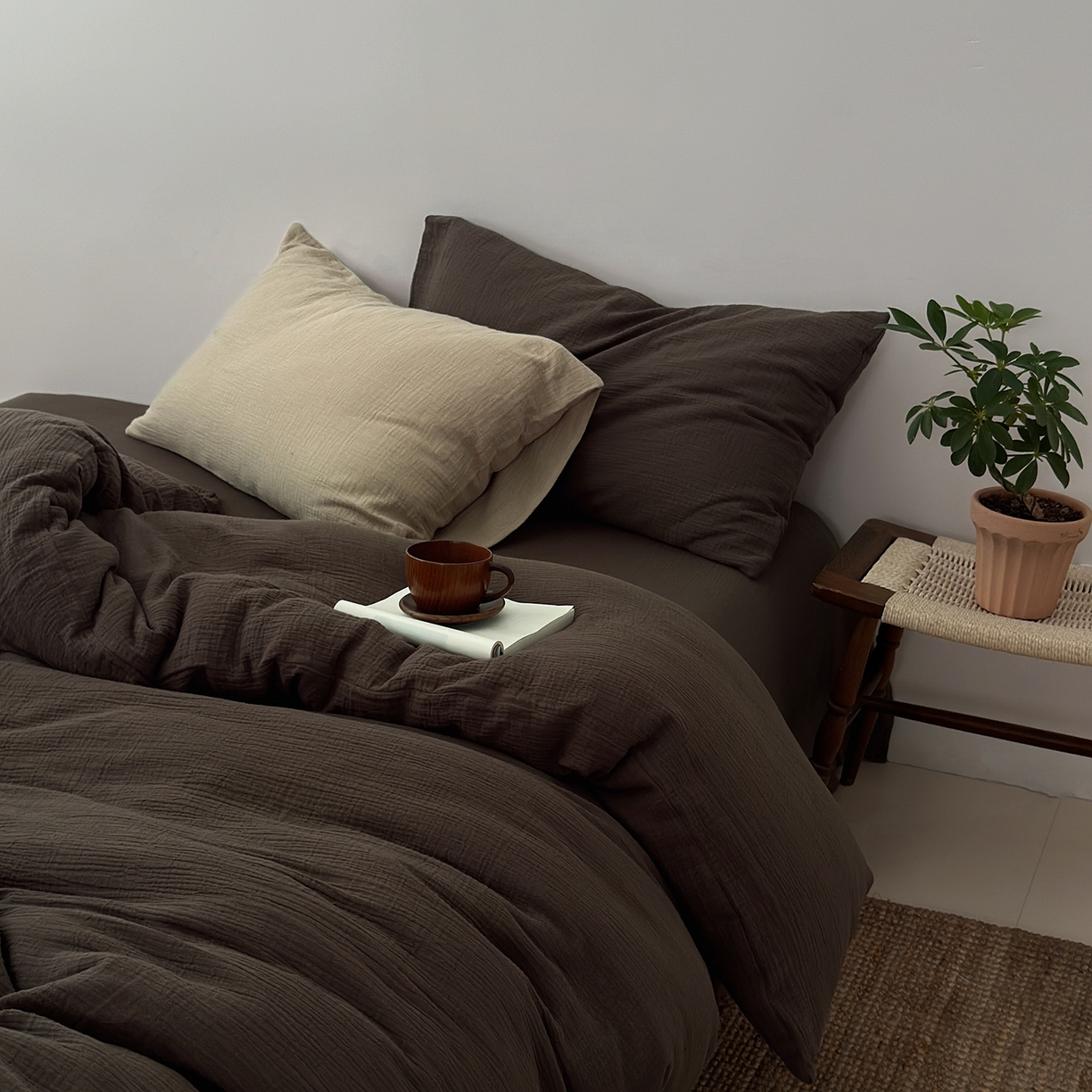 91家纺网 家纺一手货源 找家纺 （总）玖弘家居 2025新款软糯皱皱纱四件套系列