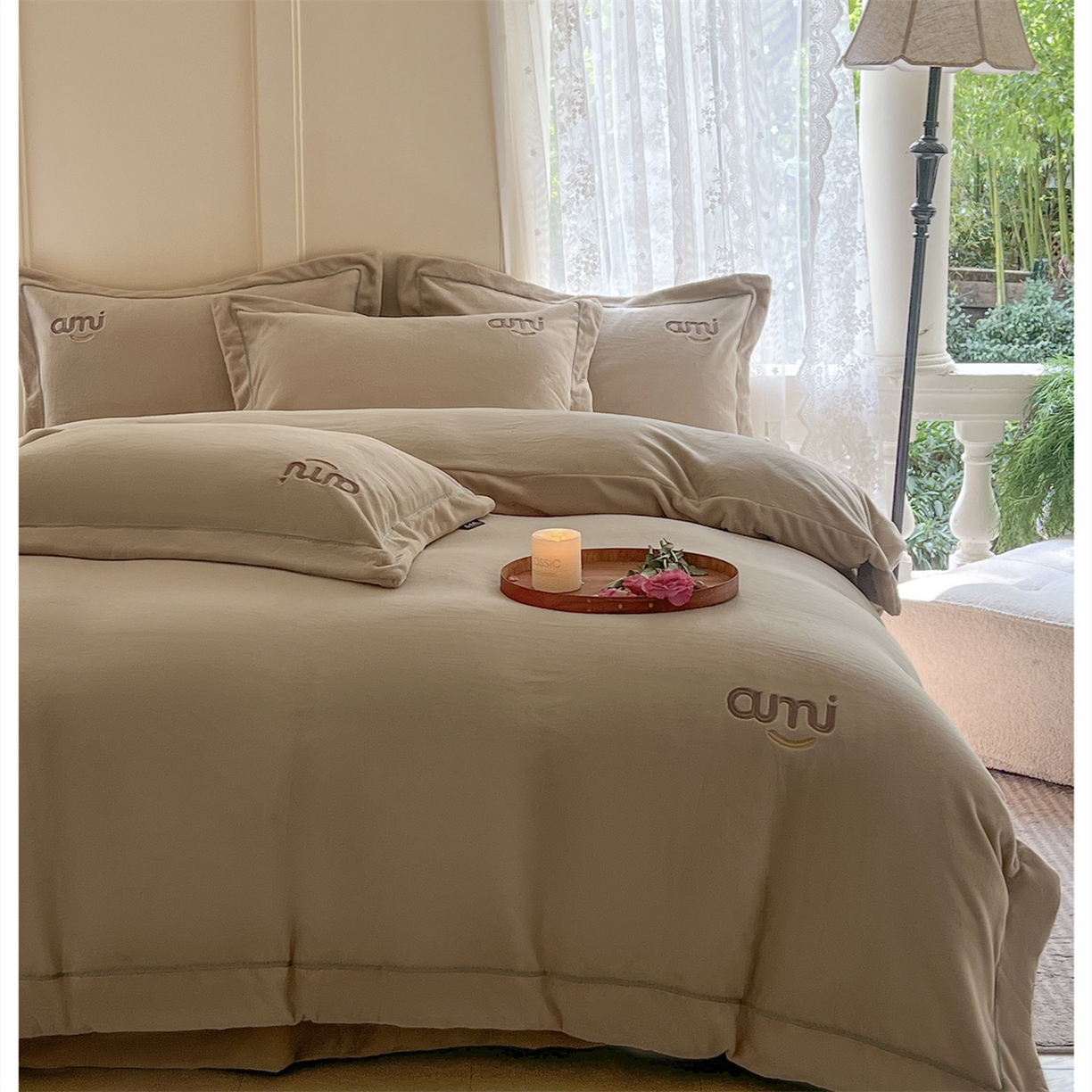 芯丝路枕业 2025新款蚕丝棉四件套-艾米系列 浅米咖