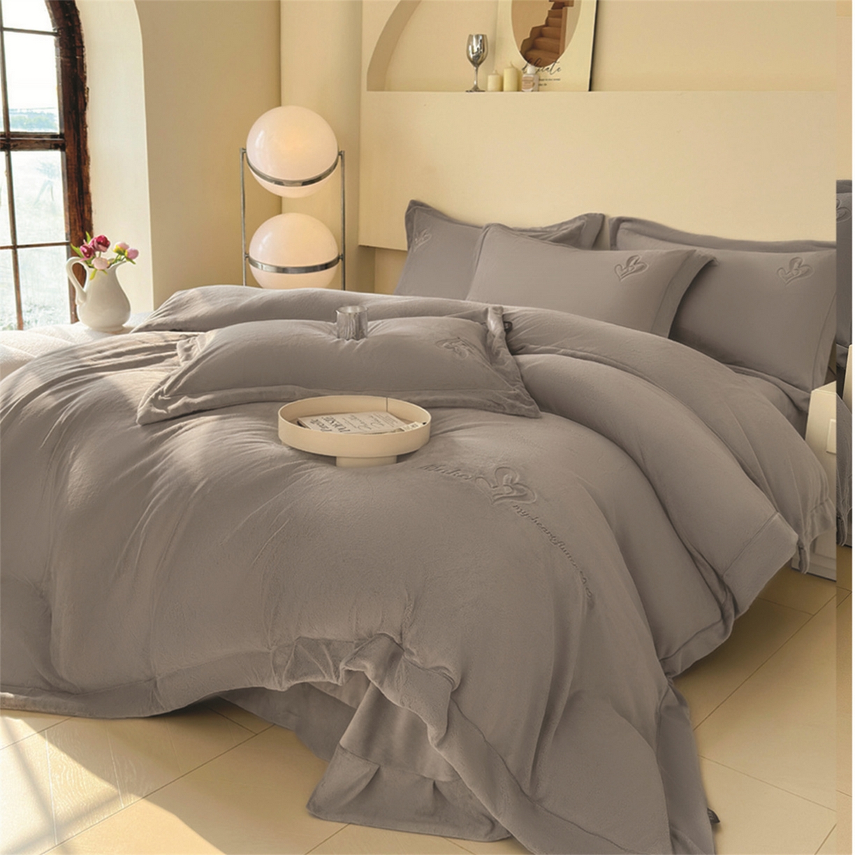 91家纺网 家纺一手货源 找家纺 （总）芯丝路枕业 2025新款蚕丝棉四件套-心相印系列