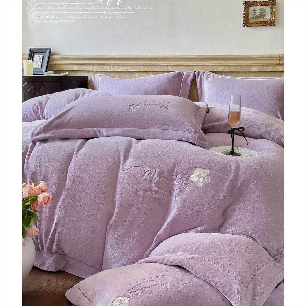 91家纺网 家纺一手货源 找家纺 芯丝路枕业 2025新款蚕丝棉四件套-流萤系列 格调紫