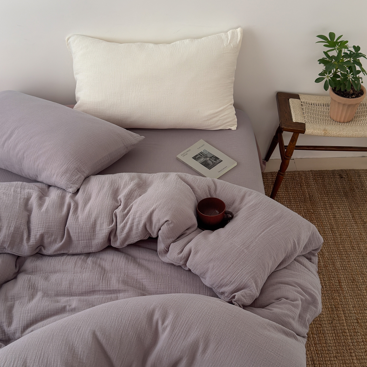 91家纺网 家纺一手货源 找家纺 玖弘家居 2025新款软糯皱皱纱四件套系列 芋紫（芋紫+奶白）