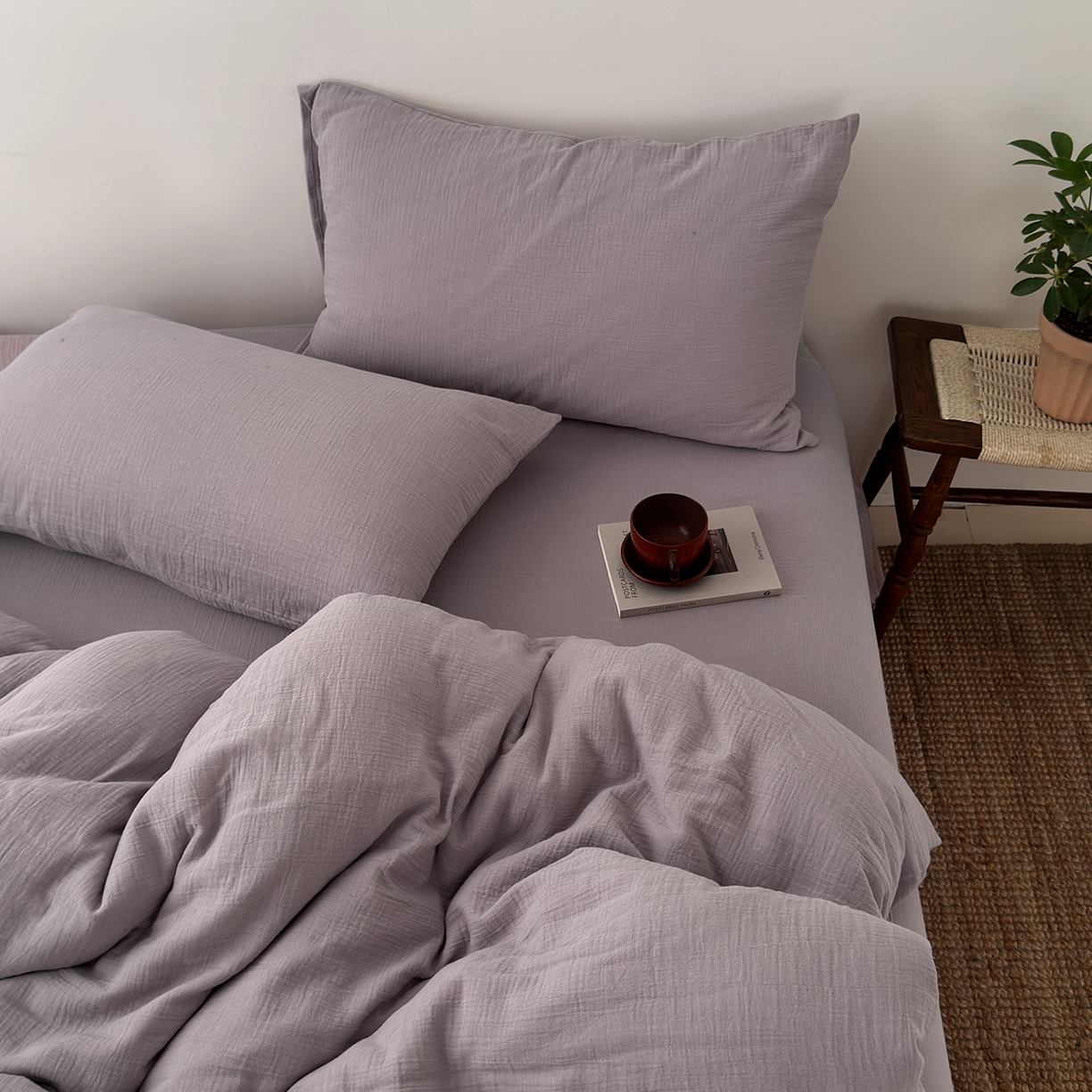 91家纺网 家纺一手货源 找家纺 玖弘家居 2025新款软糯皱皱纱四件套系列 芋紫（芋紫一对）
