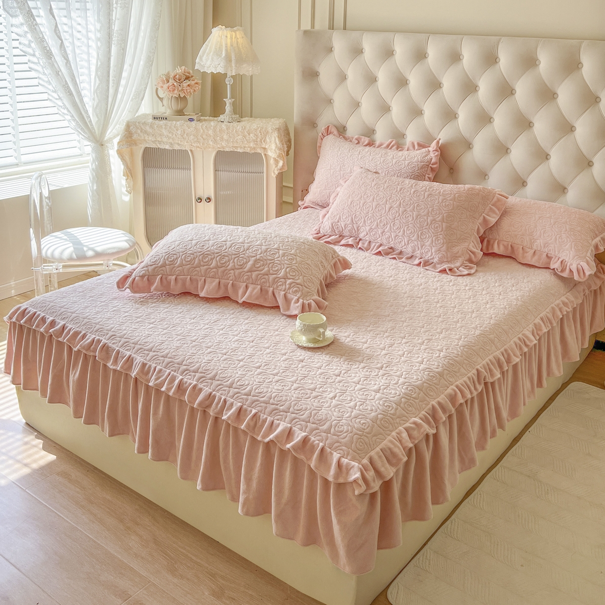 91家纺网 家纺一手货源 找家纺 恋尚 2025新款加厚牛奶绒保暖床笠式床裙单品床裙床裙单件-莫奈花园（床裙控价130起） 莫奈花园-清新粉