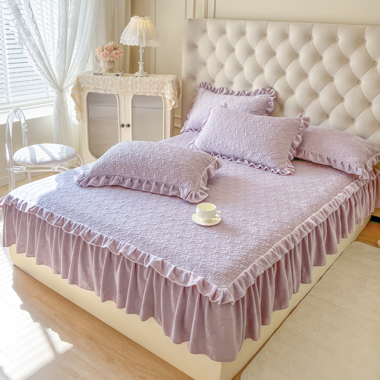91家纺网 家纺一手货源 找家纺 恋尚 2025新款加厚牛奶绒保暖床笠式床裙单品床裙床裙单件-莫奈花园（床裙控价130起） 莫奈花园-香芋紫