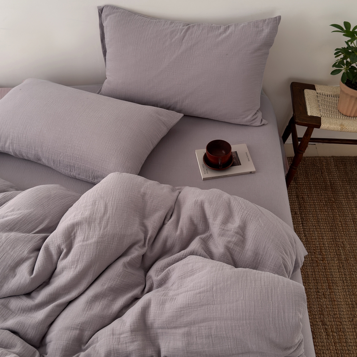 91家纺网 家纺一手货源 找家纺 玖弘家居 2025新款软糯皱皱纱单品被套系列 芋紫