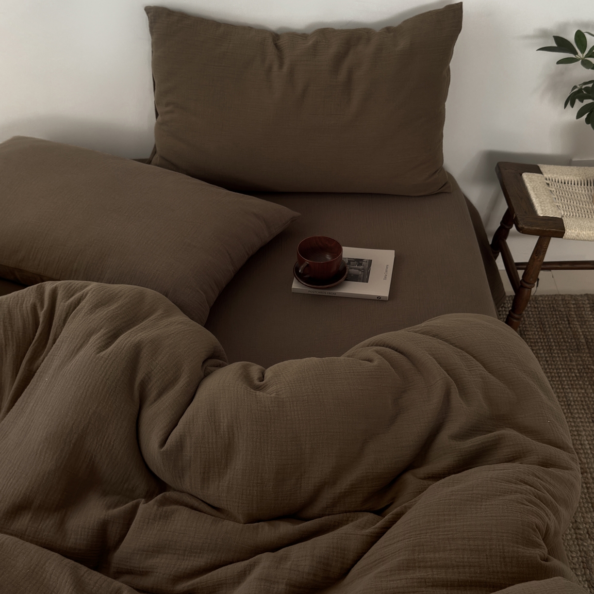 玖弘家居 2025新款软糯皱皱纱单品枕套系列 太妃棕