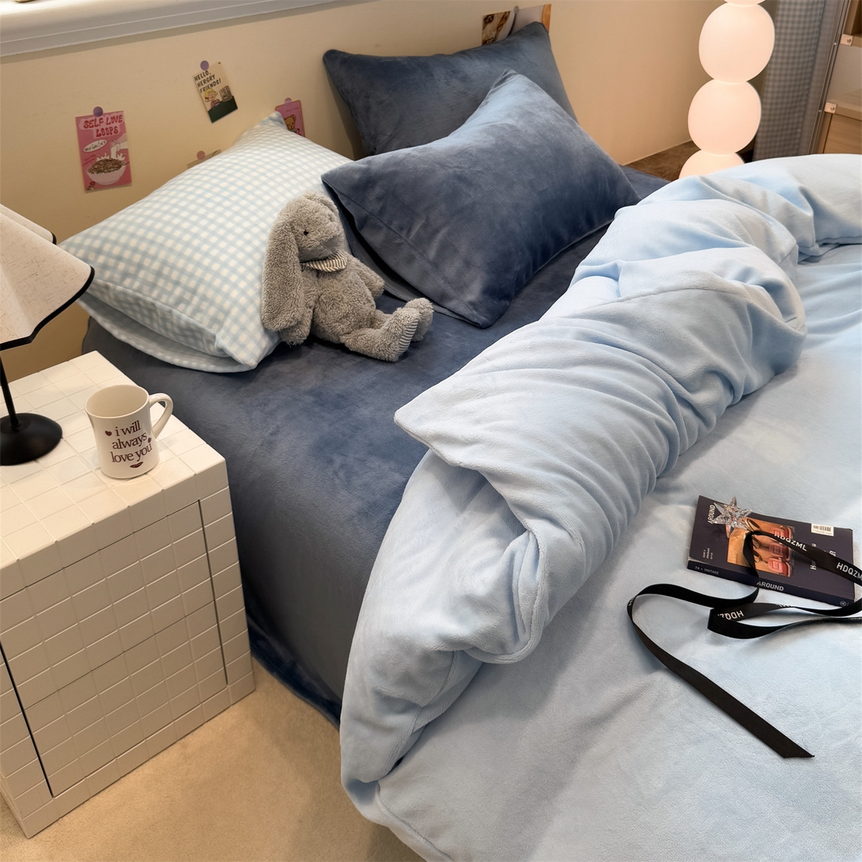 91家纺网 家纺一手货源 找家纺 （总）857家居 2025新款牛奶绒纯色拼格子四件套