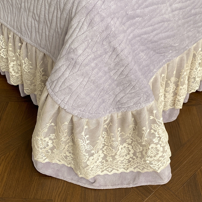 91家纺网 家纺一手货源 找家纺 美伦美焕 2025新款全消光雕花绒蕾丝床盖款四件套 郁金香-灰