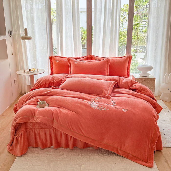 91家纺网 家纺一手货源 找家纺 美伦美焕 2025新款高克重牛奶绒绣花床盖四件套-花好月圆 花好月圆-桔