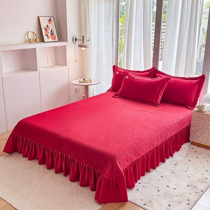 91家纺网 家纺一手货源 找家纺 美伦美焕 2025新款高克重牛奶绒绣花床盖四件套-花好月圆 花好月圆-大红