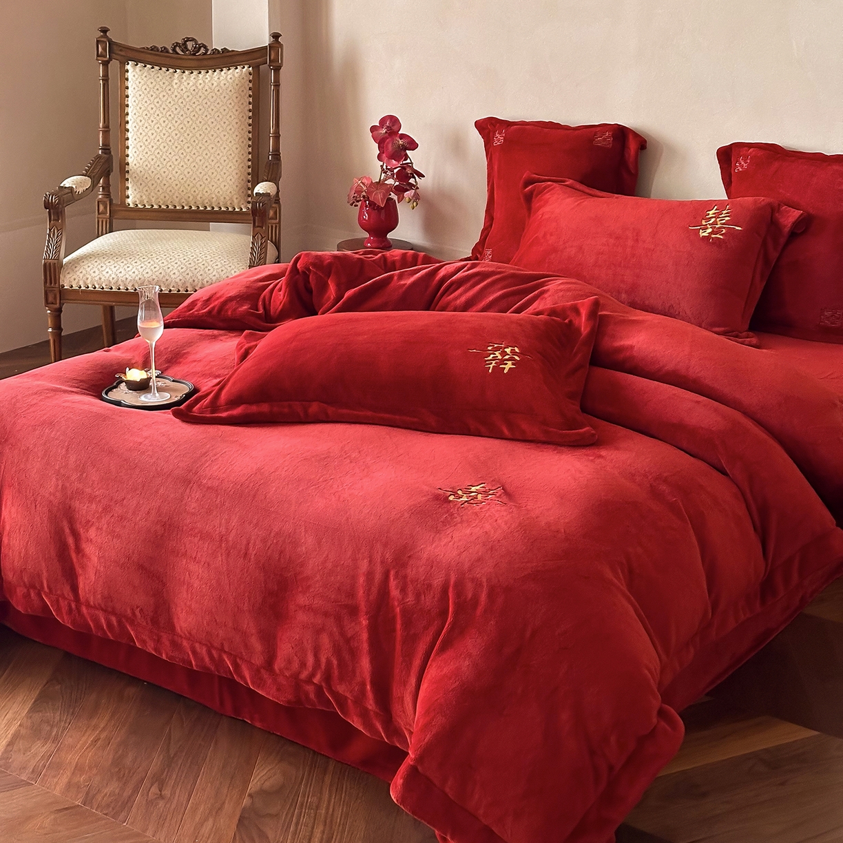 91家纺网 家纺一手货源 找家纺 （总）西西家居 2025新款正宗230g全消光牛奶绒婚庆四件套-吾家有囍