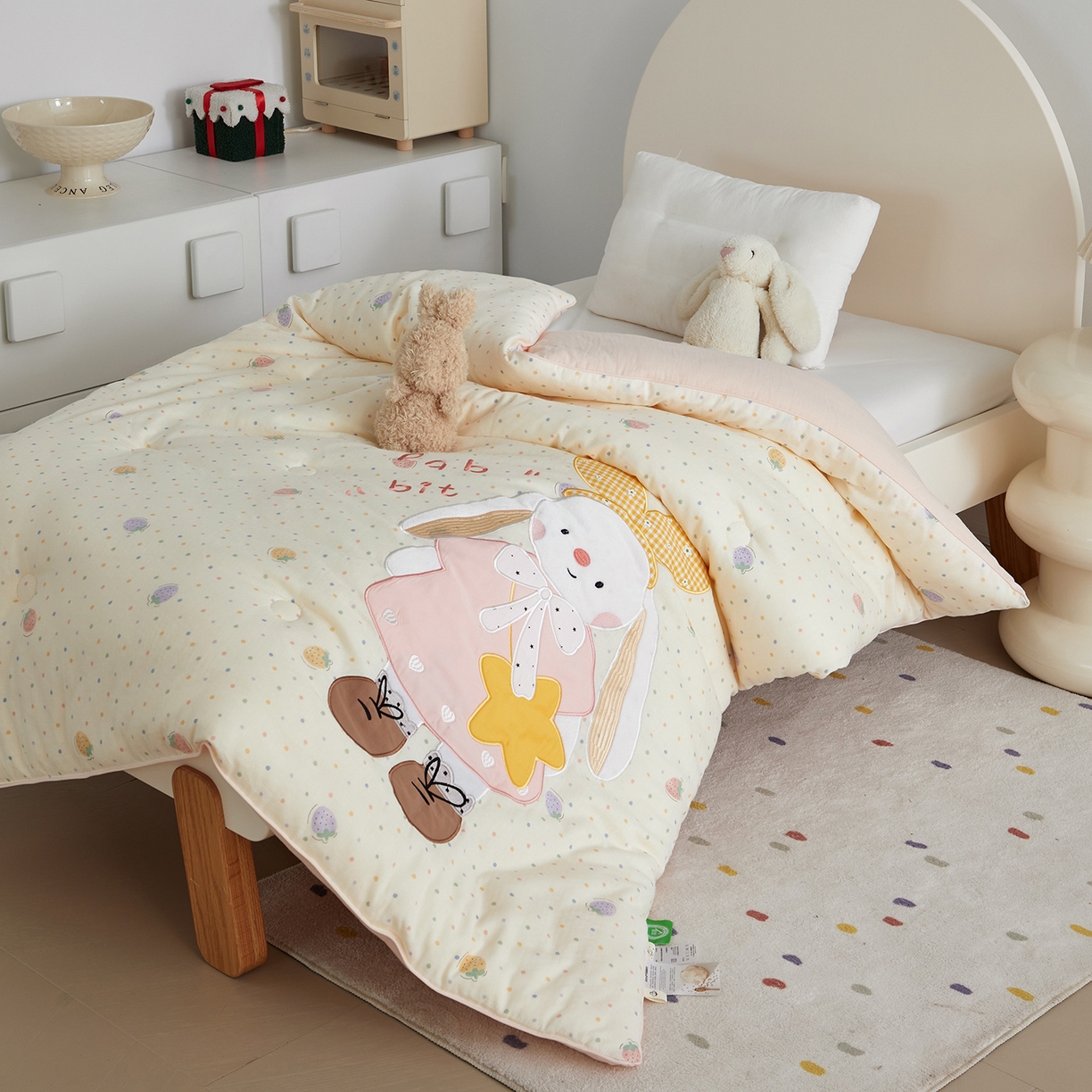 91家纺网 家纺一手货源 找家纺 （总）荷马之梦 2025新款轻芯系列-A类双层纱纯棉印花贴布绣卡通被子春秋被冬被儿童安抚被