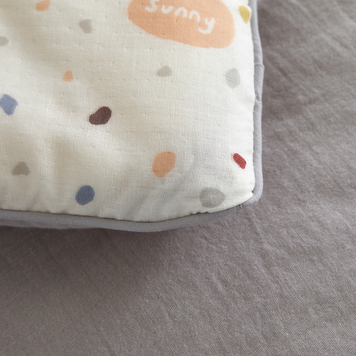 91家纺网 家纺一手货源 找家纺 荷马之梦 2025新款轻芯系列-A类双层纱纯棉印花贴布绣卡通被子春秋被冬被儿童安抚被 音乐小象