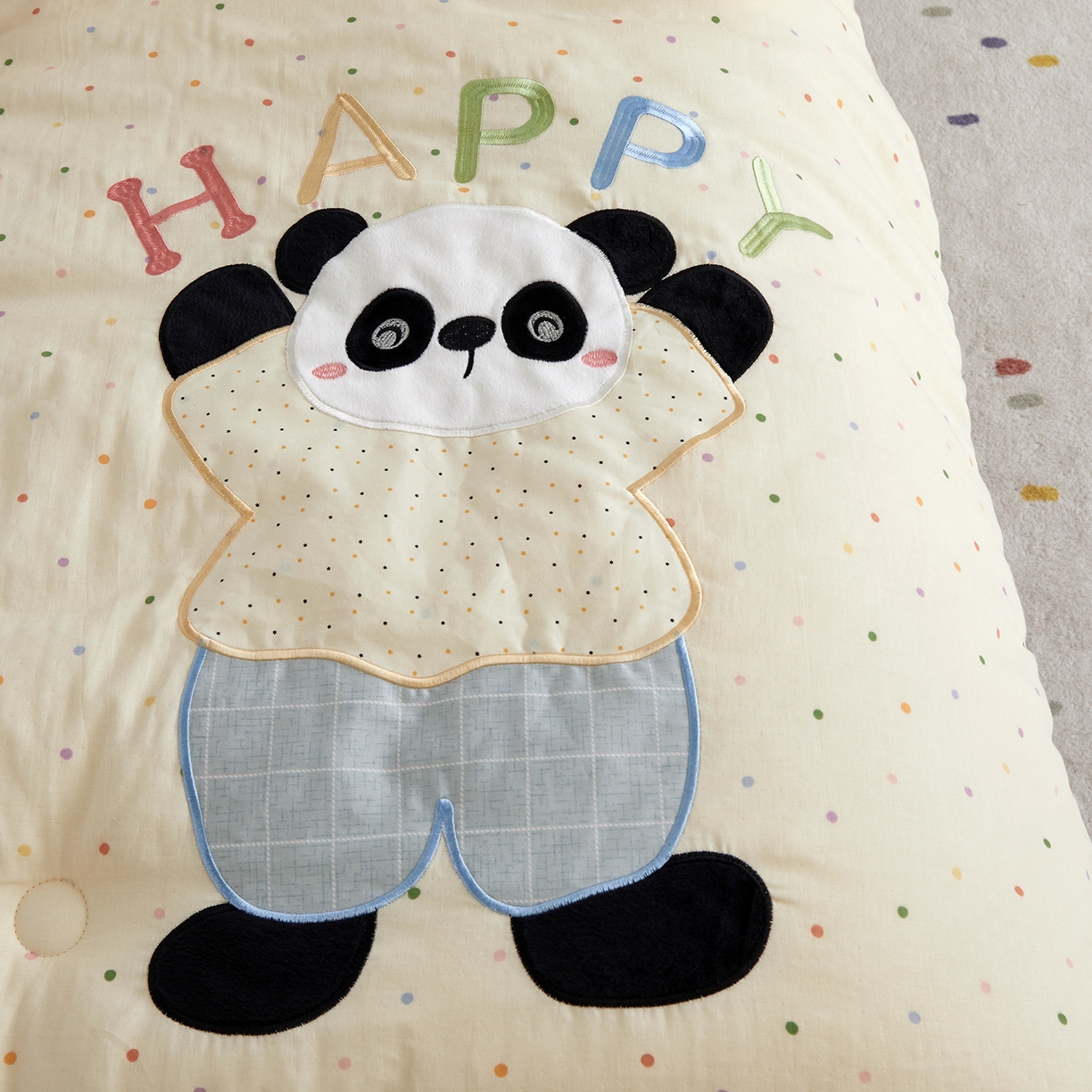 91家纺网 家纺一手货源 找家纺 荷马之梦 2025新款轻芯系列-A类双层纱纯棉印花贴布绣卡通被子春秋被冬被儿童安抚被 快乐熊猫