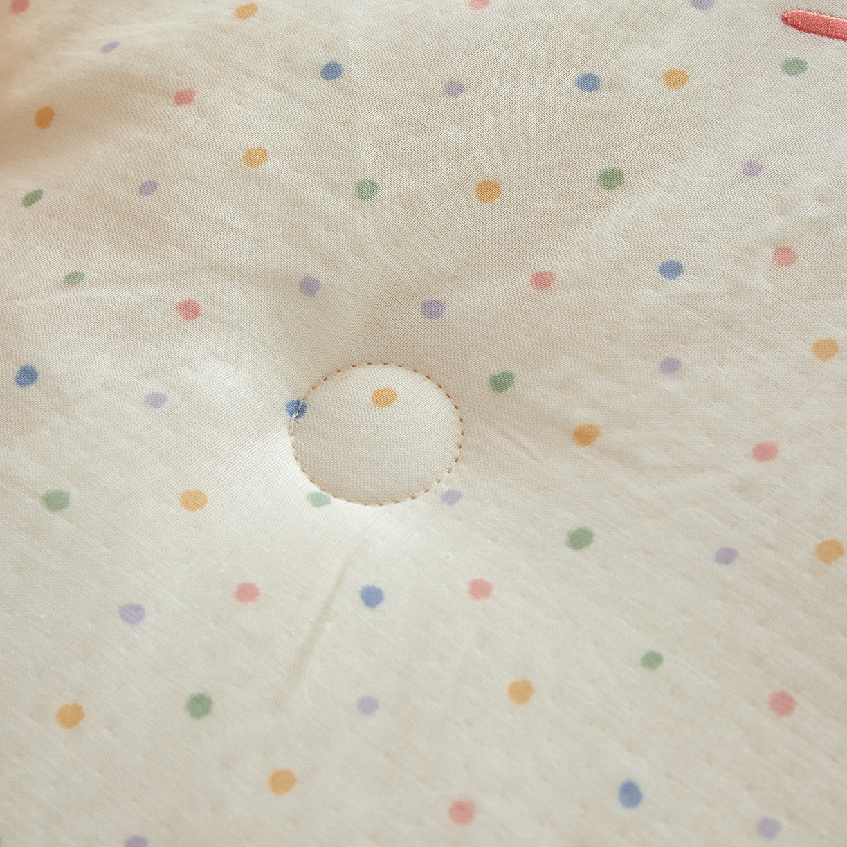 91家纺网 家纺一手货源 找家纺 荷马之梦 2025新款轻芯系列-A类双层纱纯棉印花贴布绣卡通被子春秋被冬被儿童安抚被 乖小兔