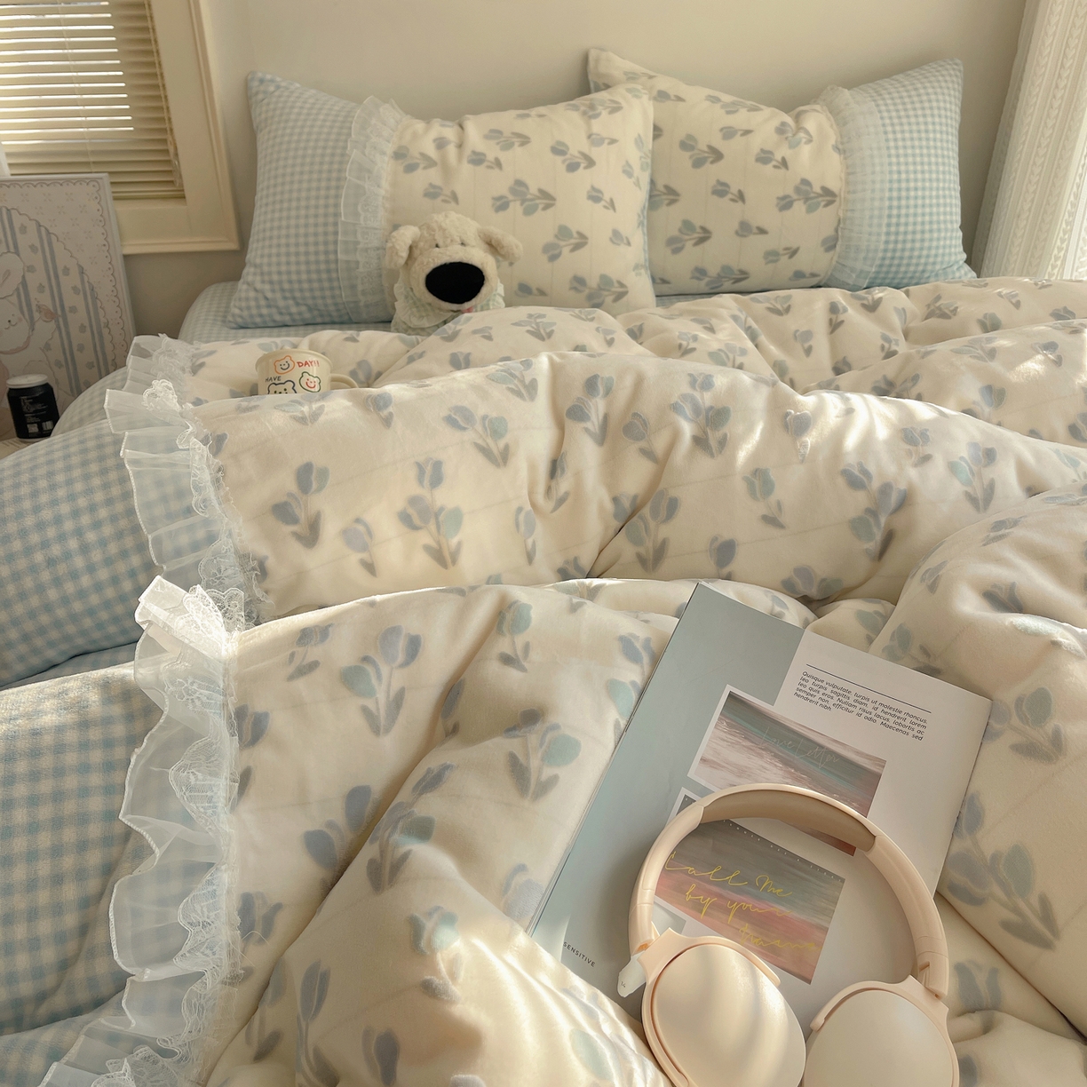 91家纺网 家纺一手货源 找家纺 瑞莱 2025秋冬高克重韩系蕾丝花边雕花绒四件套 郁金香