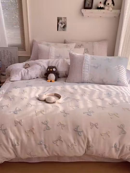 91家纺网 家纺一手货源 找家纺 瑞莱 2025秋冬高克重韩系蕾丝花边雕花绒四件套 同心结