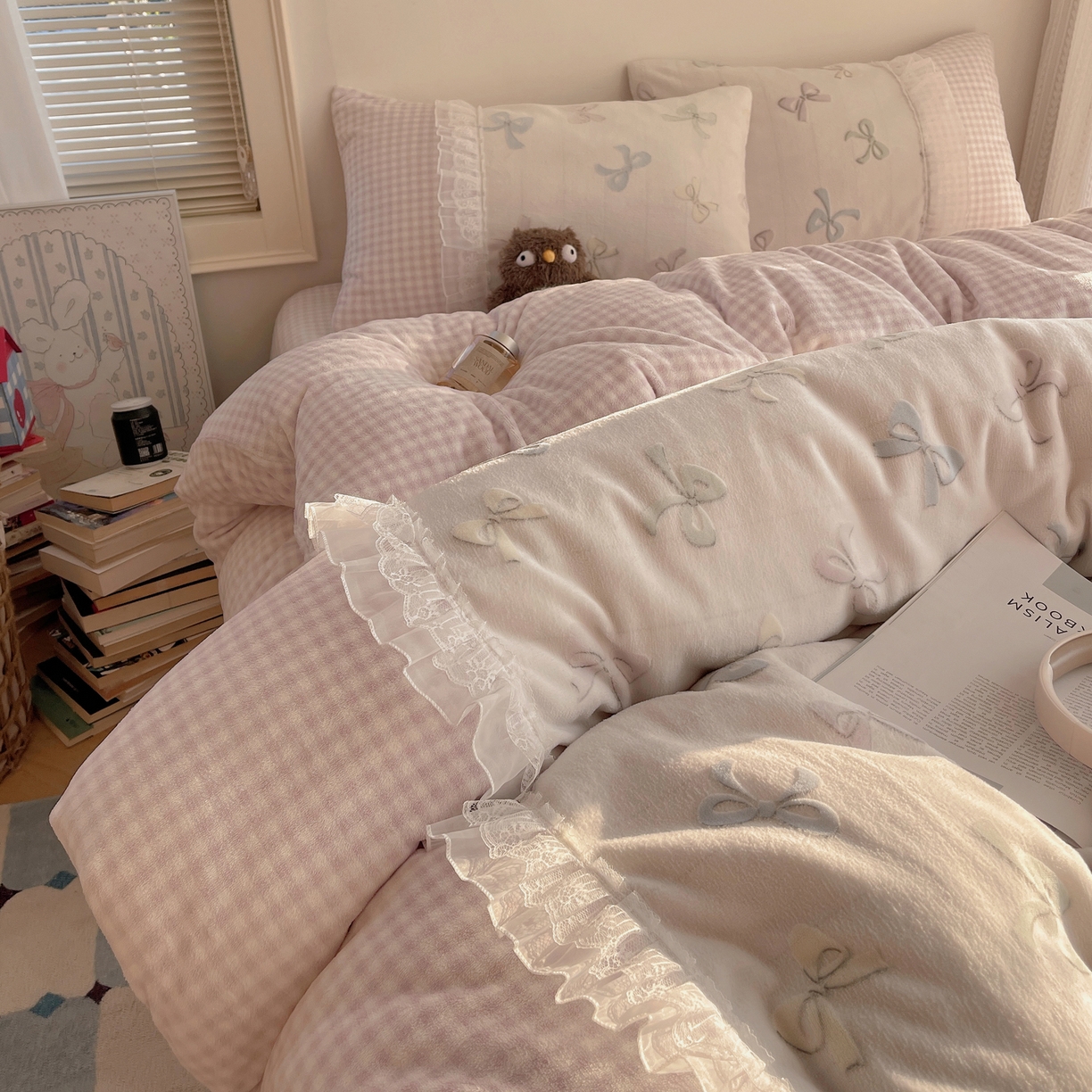 91家纺网 家纺一手货源 找家纺 （总）瑞莱 2025秋冬高克重韩系蕾丝花边雕花绒四件套