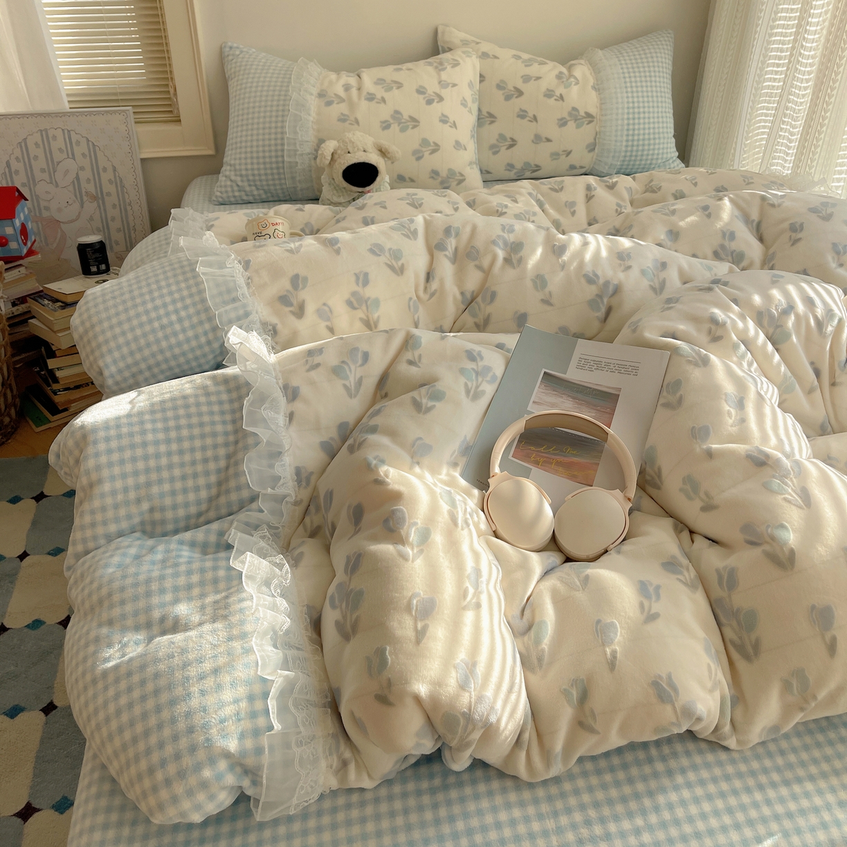 91家纺网 家纺一手货源 找家纺 瑞莱 2025秋冬高克重韩系蕾丝花边雕花绒四件套 郁金香