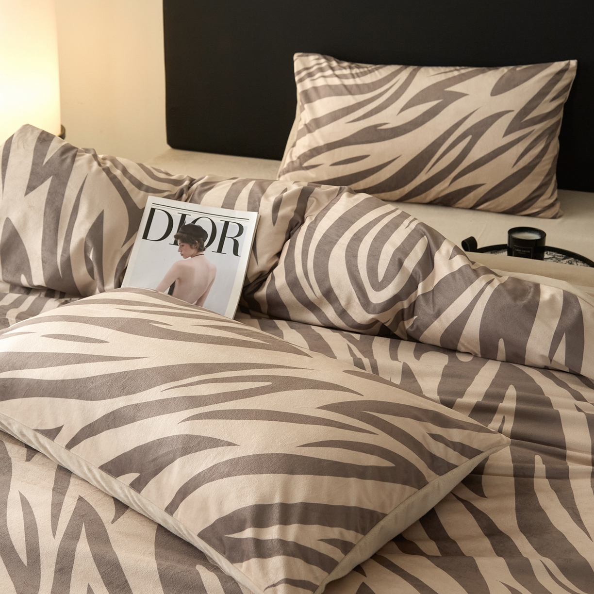 91家纺网 家纺一手货源 找家纺 ONE TWO ONE 121 【德芙绒】【总共有21个颜色 陆续上新】2025秋冬新款牛奶绒德芙绒宝宝绒婴儿绒短毛绒四件套摩格【未来大爆款】【提供买家秀】 会员-10 控价 标准258 加大278 