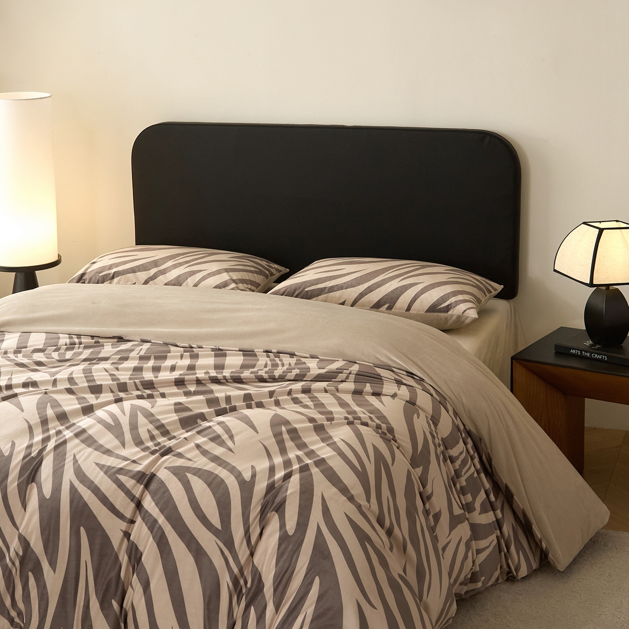 91家纺网 家纺一手货源 找家纺 ONE TWO ONE 121 【德芙绒】【总共有21个颜色 陆续上新】2025秋冬新款牛奶绒德芙绒宝宝绒婴儿绒短毛绒四件套摩格【未来大爆款】【提供买家秀】 会员-10 控价 标准258 加大278 