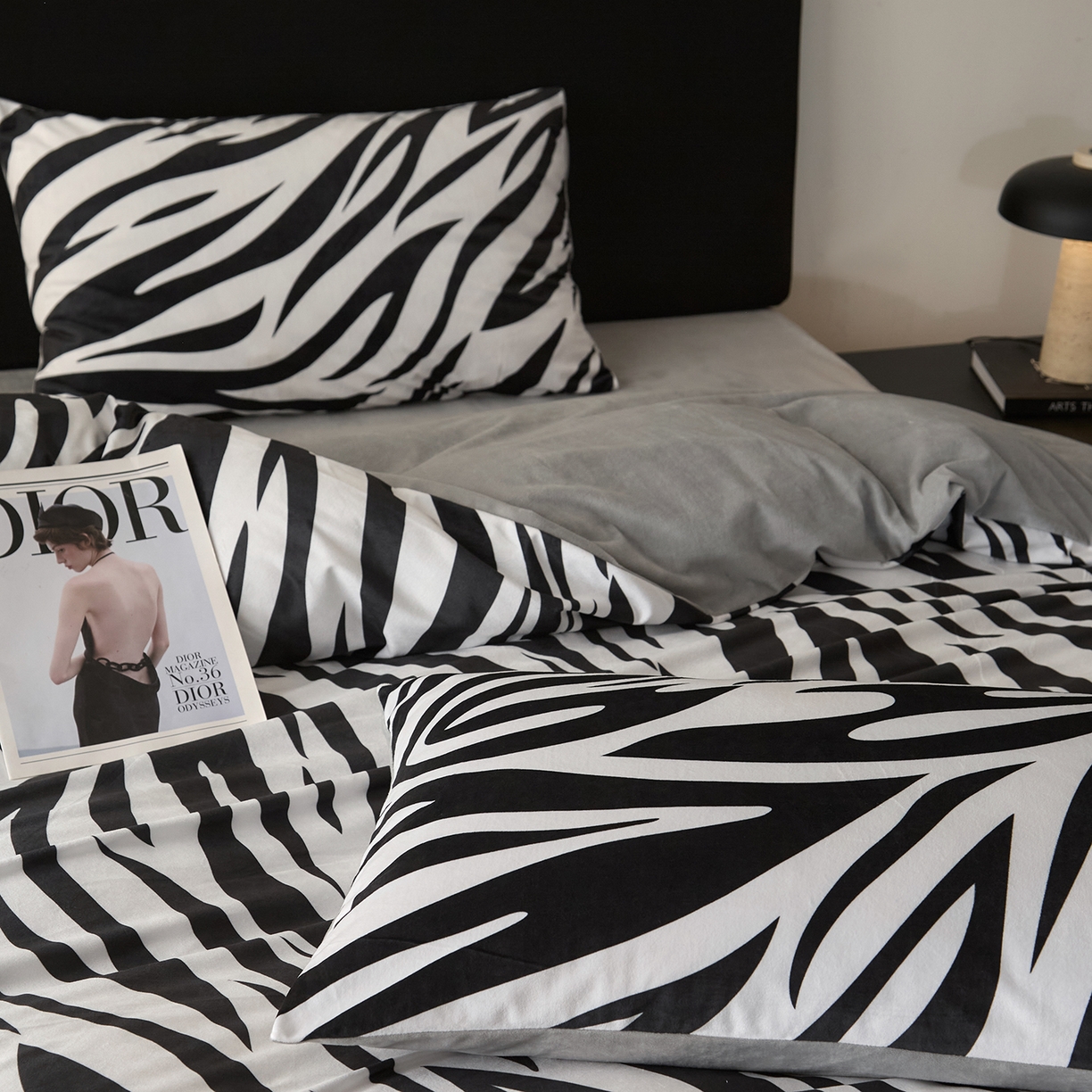 91家纺网 家纺一手货源 找家纺 ONE TWO ONE 121 【德芙绒】【总共有21个颜色 陆续上新】2025秋冬新款牛奶绒德芙绒宝宝绒婴儿绒短毛绒四件套摩格【未来大爆款】【提供买家秀】 会员-10 控价 标准258 加大278 