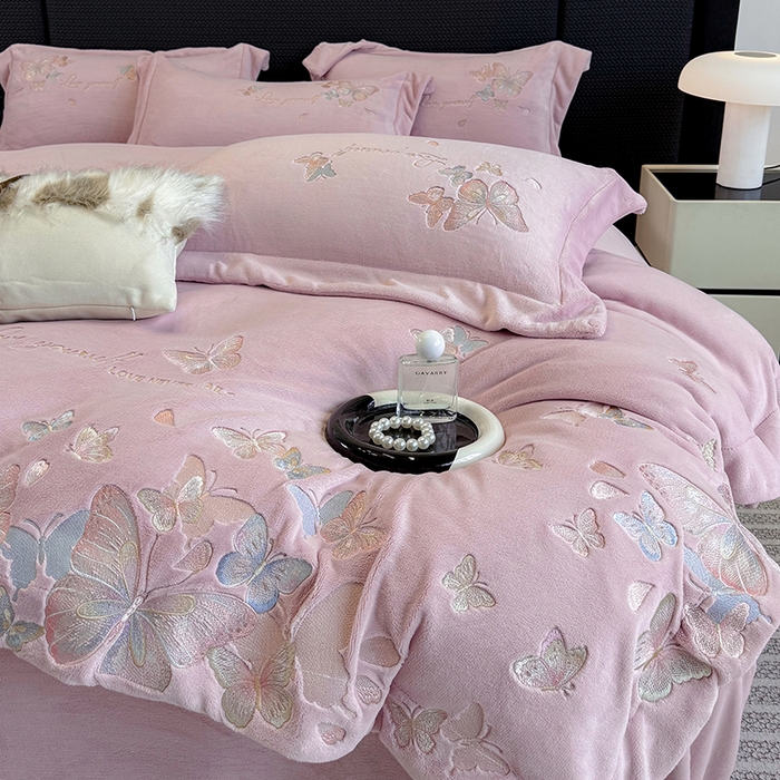 91家纺网 家纺一手货源 找家纺 星蕴家纺 2025新款230克全消光牛奶绒四件套-佰丽 佰丽-豆沙粉