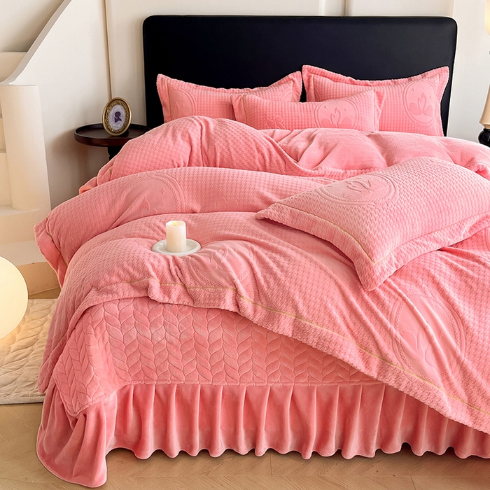 91家纺网 家纺一手货源 找家纺 （总）代芙家纺 2025新款全消光雕花四件套-爱恋