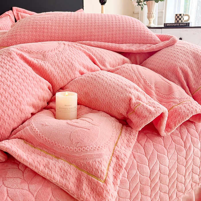 91家纺网 家纺一手货源 找家纺 （总）代芙家纺 2025新款全消光雕花四件套-爱恋