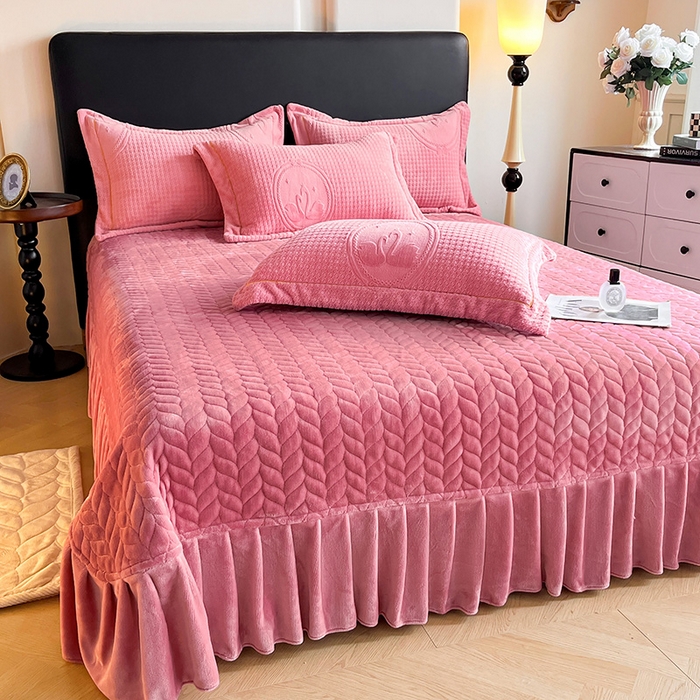 91家纺网 家纺一手货源 找家纺 代芙家纺 2025新款全消光雕花四件套-爱恋 爱恋-紫豆沙