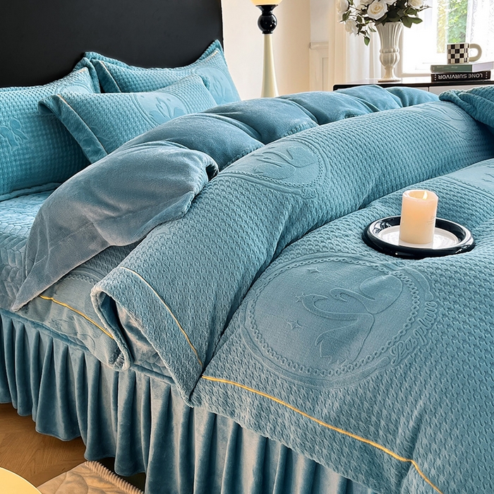 91家纺网 家纺一手货源 找家纺 代芙家纺 2025新款全消光雕花四件套-爱恋 爱恋-海蓝